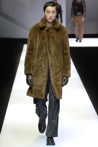 Look 61